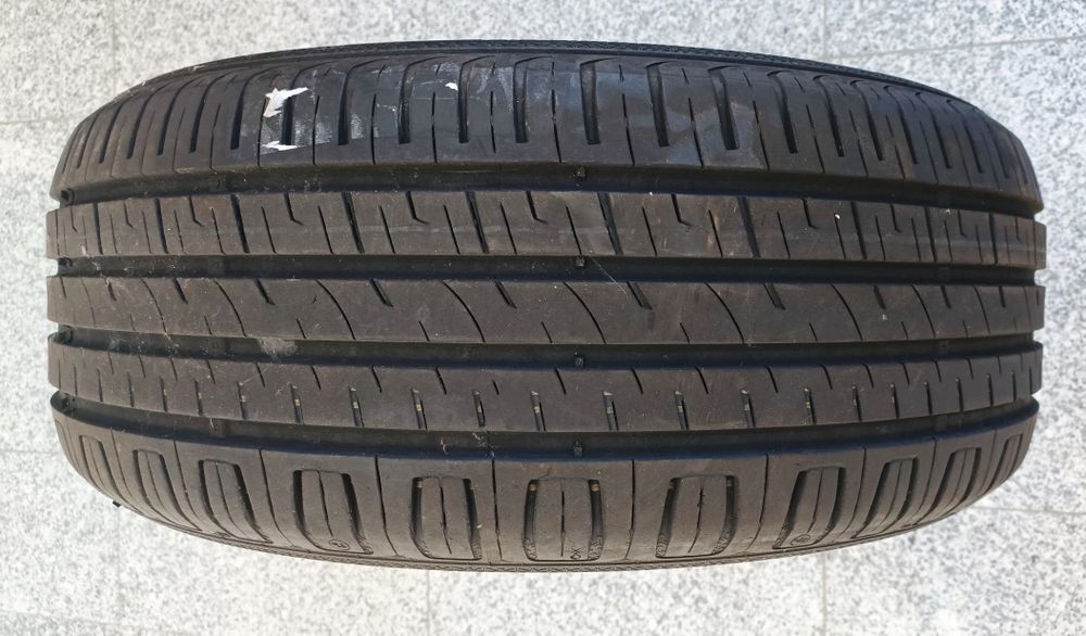 PNEU BARUM - 215/55 R17 - 90% PISO - COMO NOVO