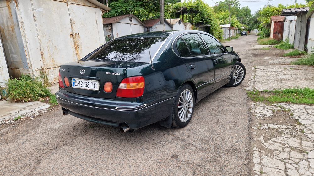 Lexus gs 300 газ-бенз