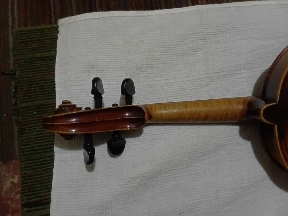 Скрипку Paolo Maggini