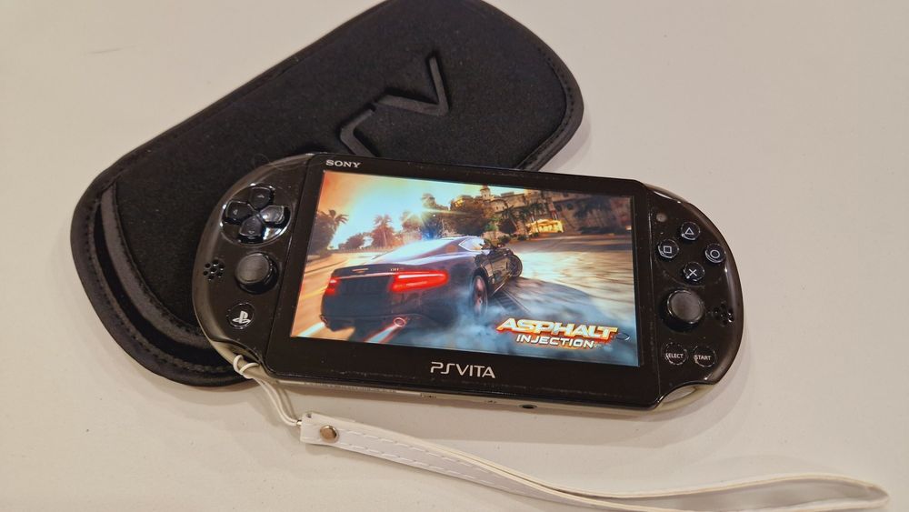 Sony Ps Vita Slim 64гиг 60игр +чехол!