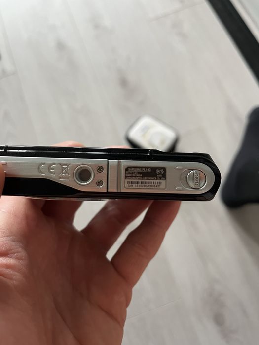 Фотоапарат Samsung PL100
