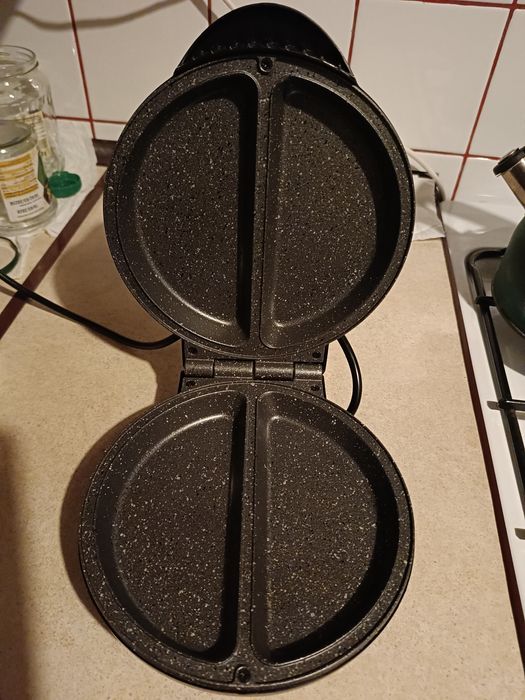 Opiekacz do omletów/ omleciarka + gratis temperówka do warzyw