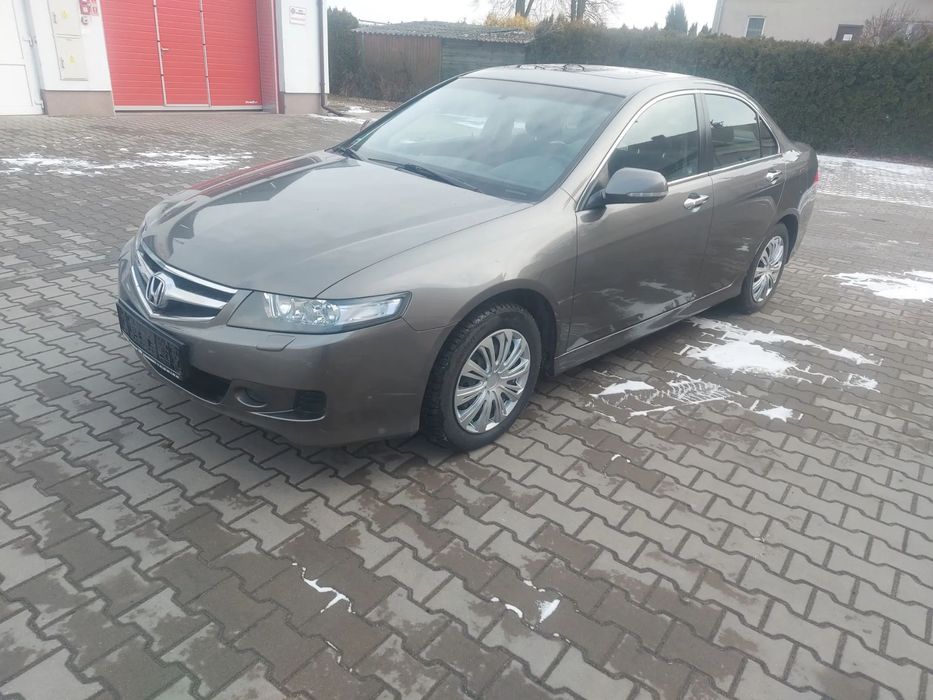 Honda Accord Sprowadzona 2.4i automat xsenon godna uwagi