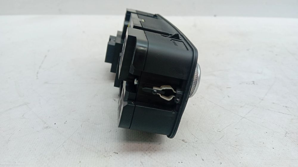 Botão / interruptor do AC AUDI A6 Avant (4G5, 4GD, C7)
