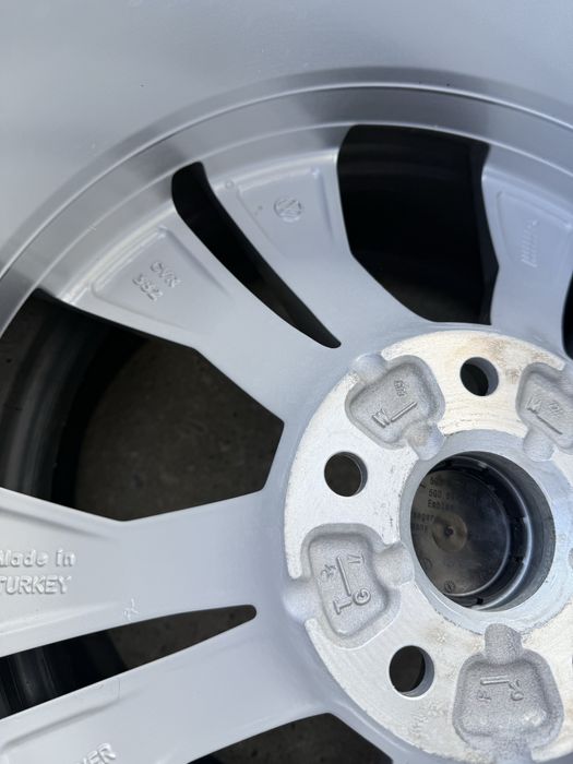 Диски 17 5.112 ЕТ38 7Jx17H2 VW B8 Arteon