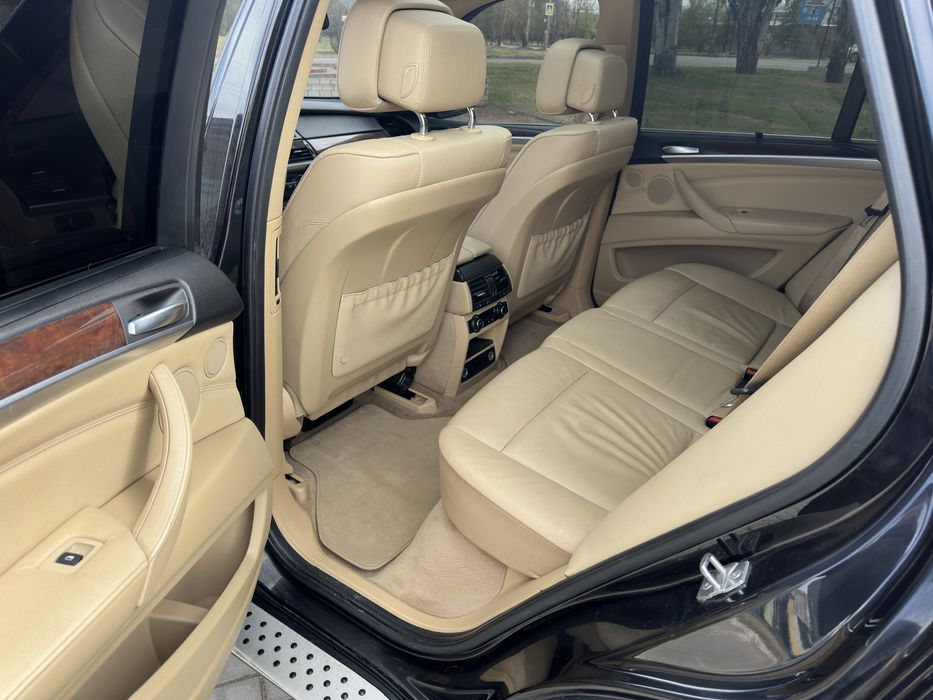 Продаю BMW X5 E70