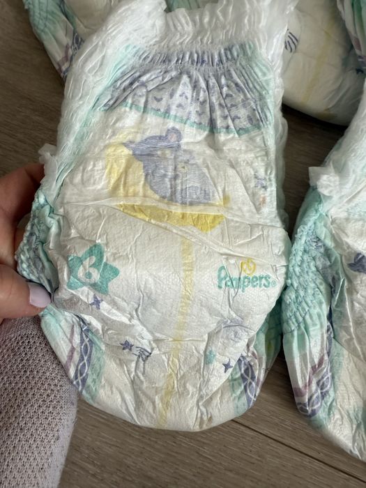 Pampersy 10sztuk