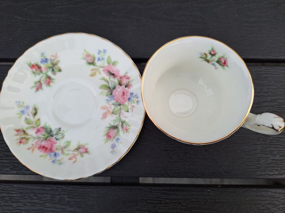 Filizanka i spodek duo Royal Albert