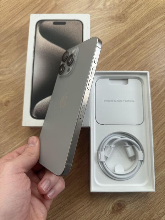 Iphone 15 Pro Max de 256gb com fatura ( Como Novo)