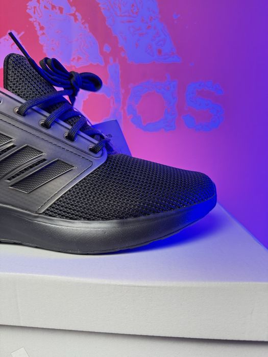 ОРИГІНАЛ 100% Кросівки adidas EQ19 run  розмір 42 -42,5