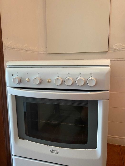 Vendo fogão Ariston