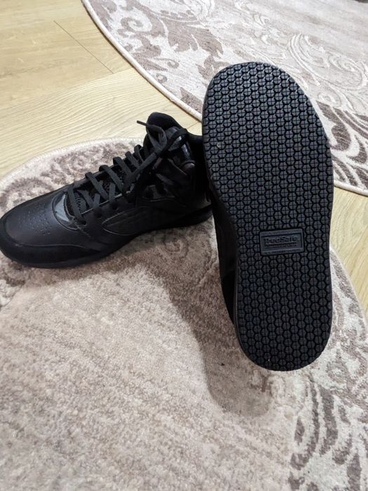 Кросовки TredSafe