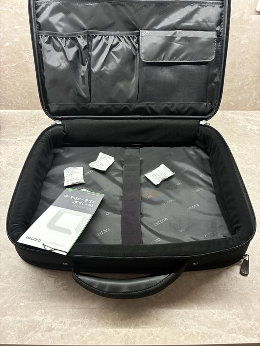DICOTA - torba na laptop 14 - 15,6. Bardzo solidna. Nowa z metką