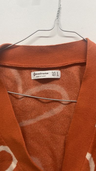 Cardigan Laranja com Corações