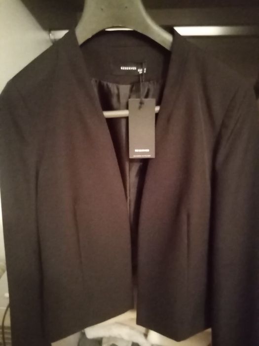 Sprzedam nowy kostium Reserwed