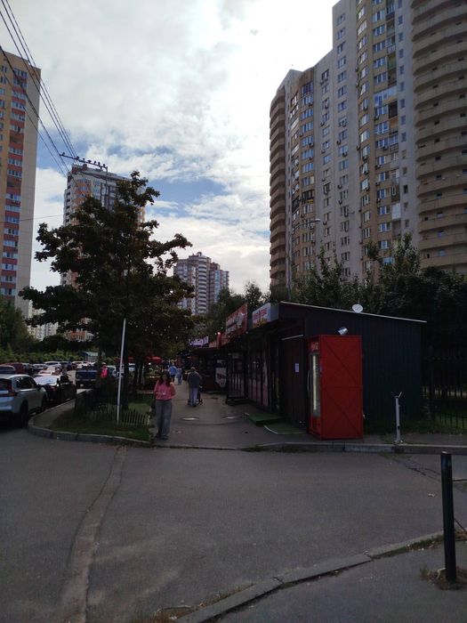 Оренда Мафу Урлівська 13 великий трафік 9м²