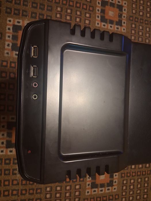 Intel Core i5-4460 3.2GHz.