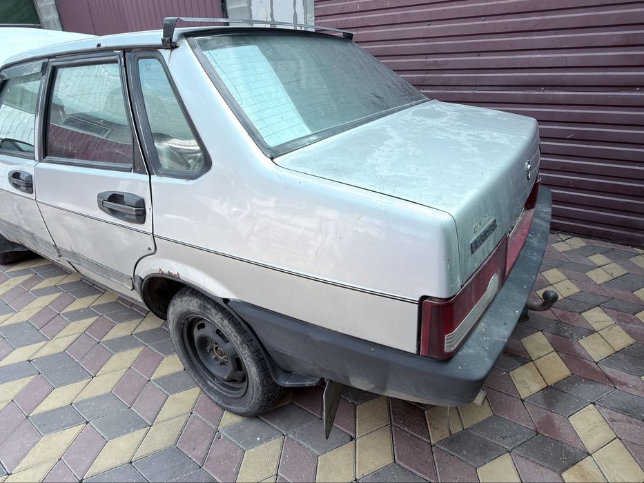 Ваз-21099 2004г 1.5 бенз