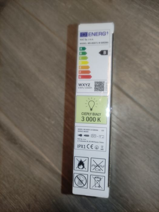 Lampka LED do parasola ogrodowego Brema.