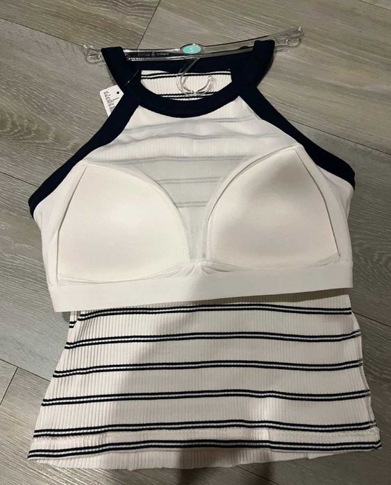 Топ Uniqlo розмір С