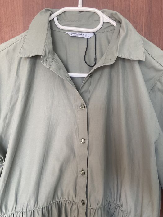 Khaki, koszulowa sukienka, Stradivarius