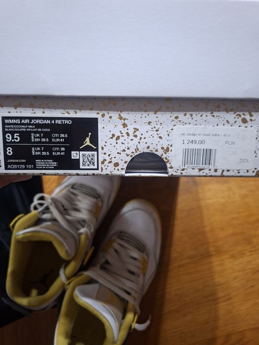Nike air jordan 4
