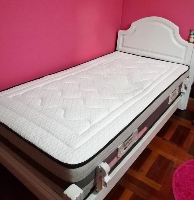 Mobiliário quarto de solteiro madeira