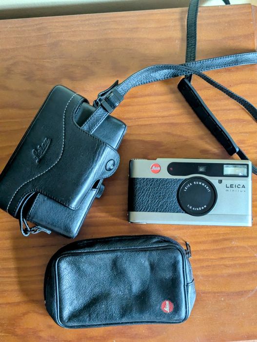 Leica Minilux com acessórios