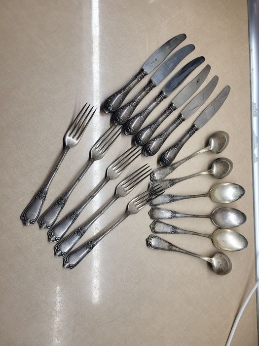 Набір столових приборів. Вітнаж