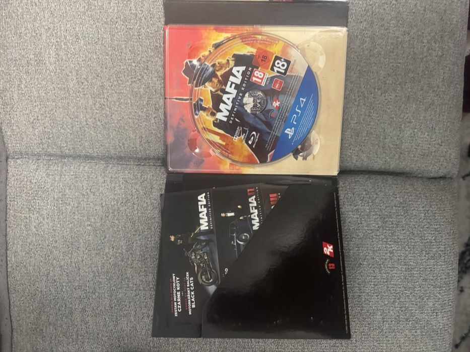 PS4  Mafia Trilogy