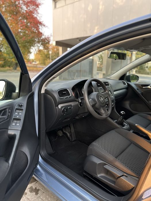 В продажі volkswagen golf 6