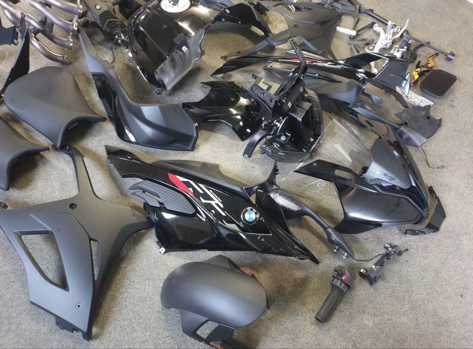 BMW S1000RR K67 пластик фара … бмв с1000рр к67