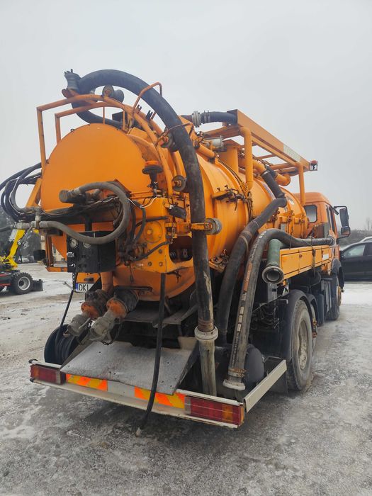 Samochód  asenizacyjny Mercedes 1726 WUKO