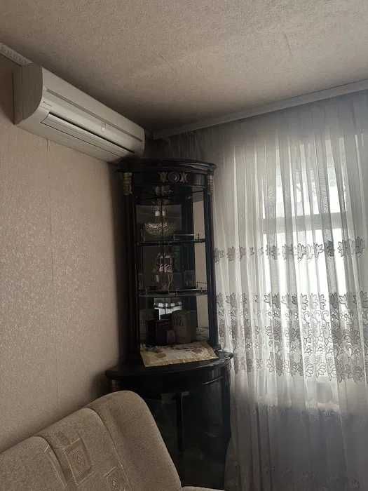 89957. Продається простора 2 кім квартира на Салтівці. 602м\р