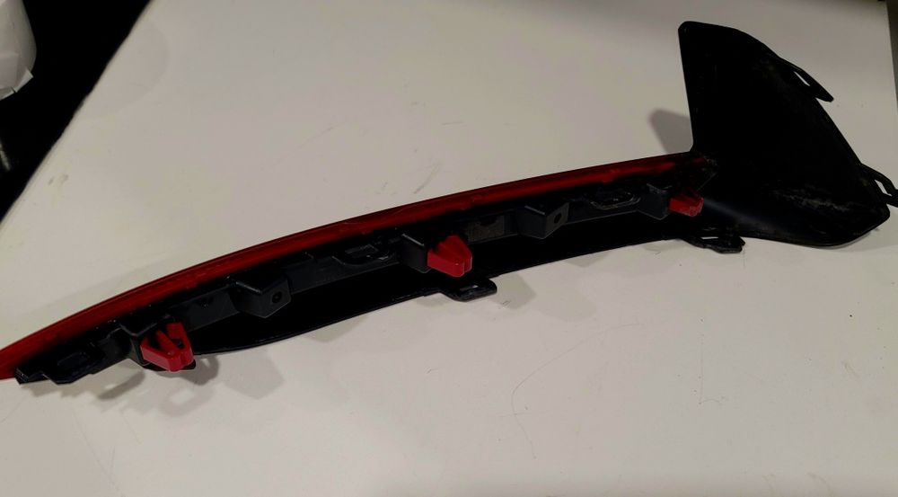 Refletor bmw 225 e xdrive 2024
