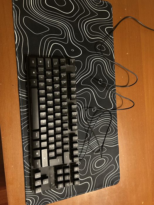 Conjunto tapete e teclado Gamimg mars gaming mecanico rgb