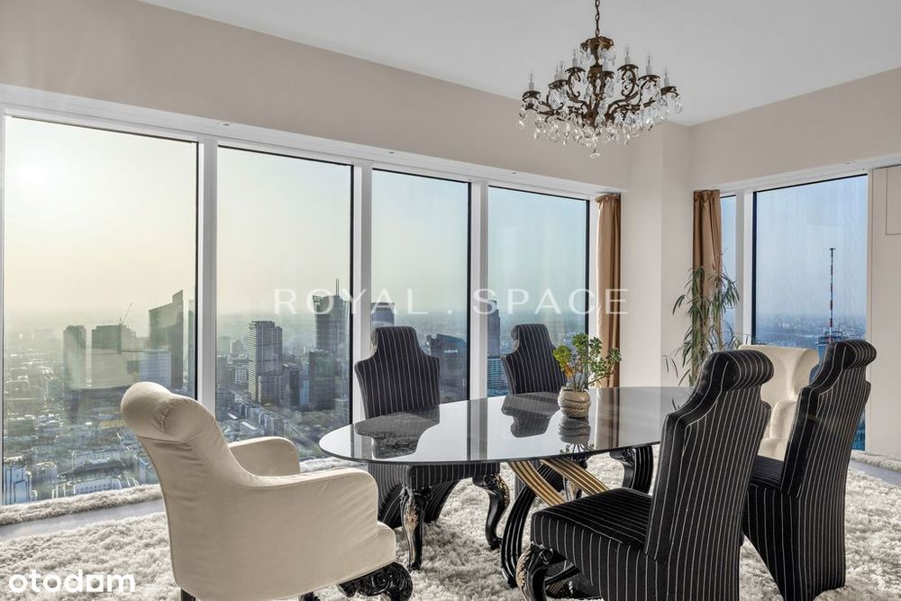 Stunning High-Floor Apartment | Złota 44