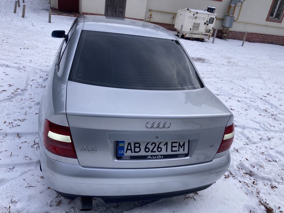 Ауді А4 Б5 рестайлінг 1.6 газ - бензин