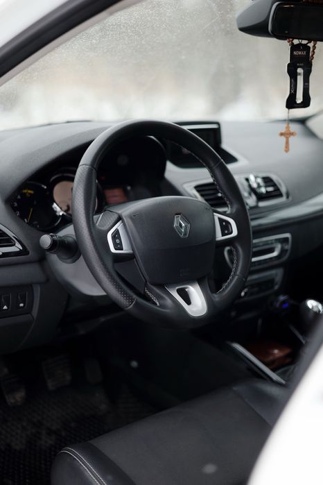 Продам Меган 3.