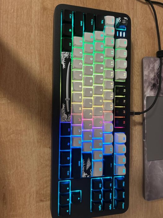 Клавіатура ігрова