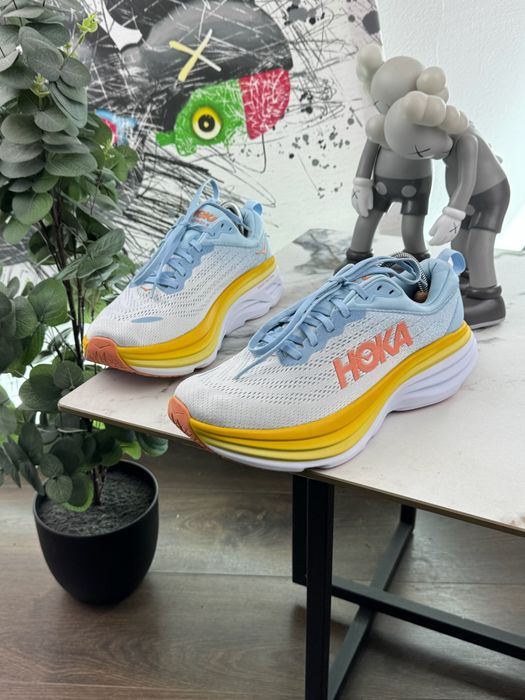 Кросівки Hoka Bondi 8 42 розмір Е16997