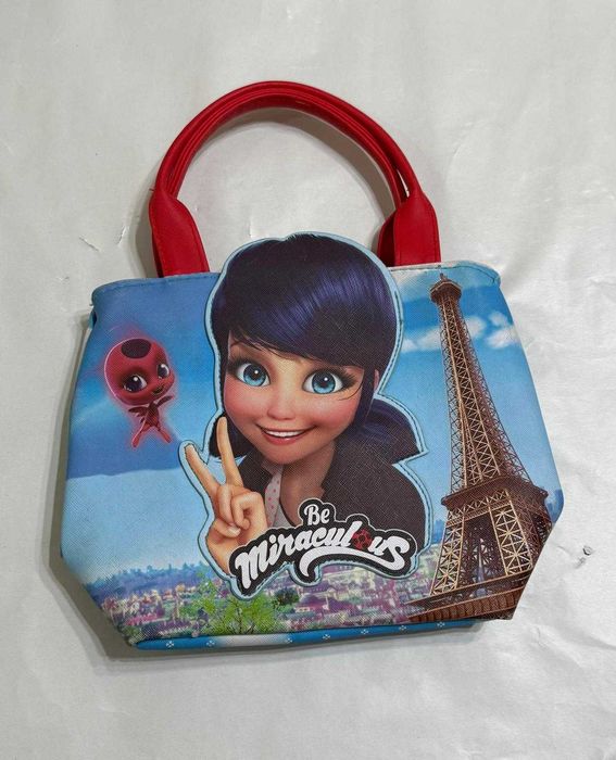 Malas/Mochilas/Bolsas para Menina