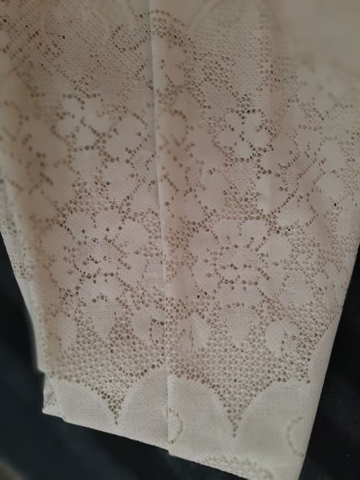 Toalha Vintage Redonda de Renda cerca de 181,5 cm