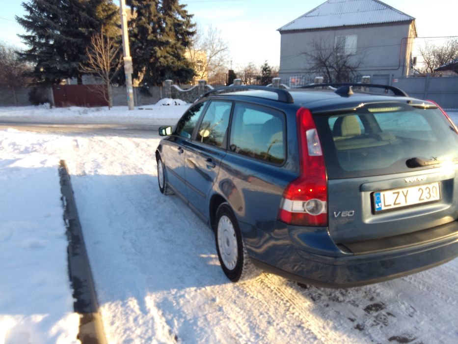 Вольво 1.9 дизель без вложений Машина В Днепре