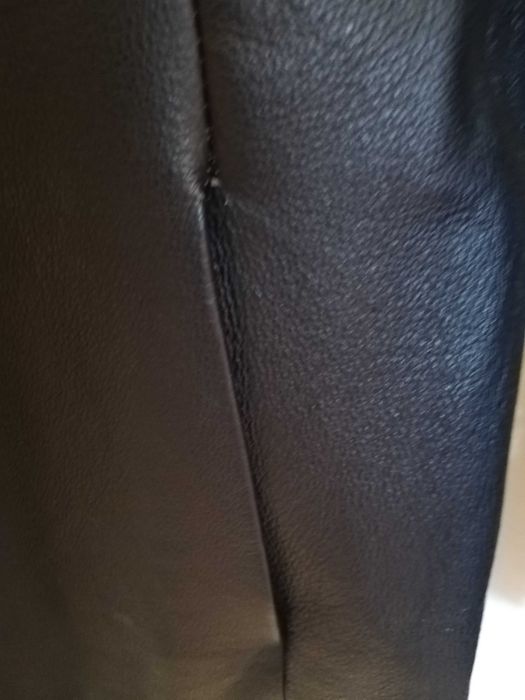 Skórzany czarny klasyczny płaszczyk, elegancki