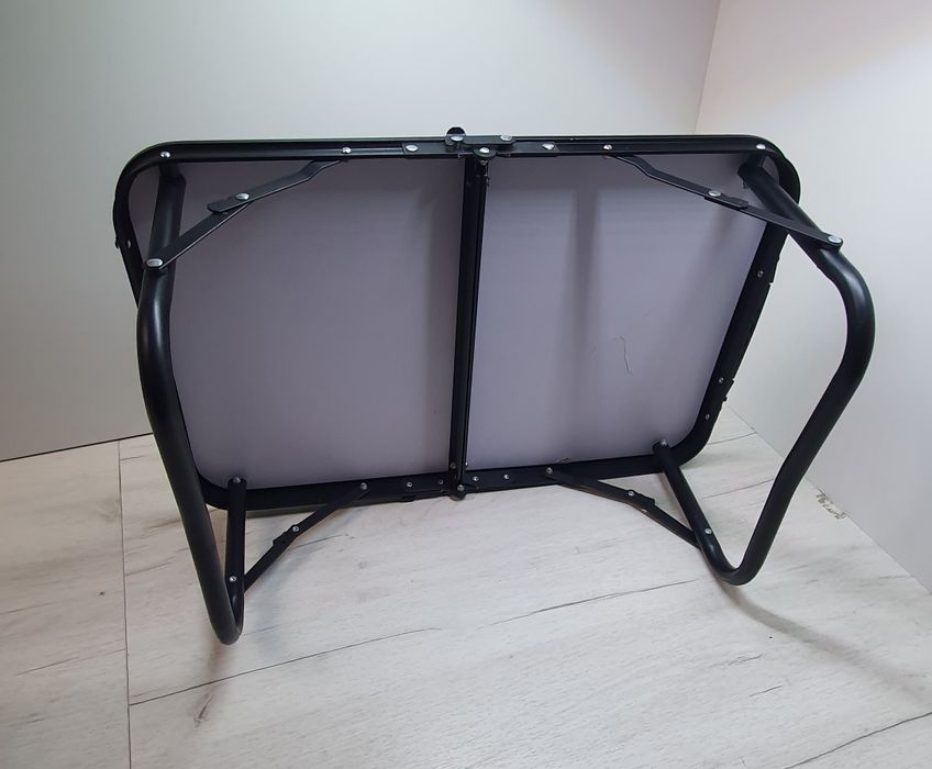 Składany, aluminiowy stół kempingowy