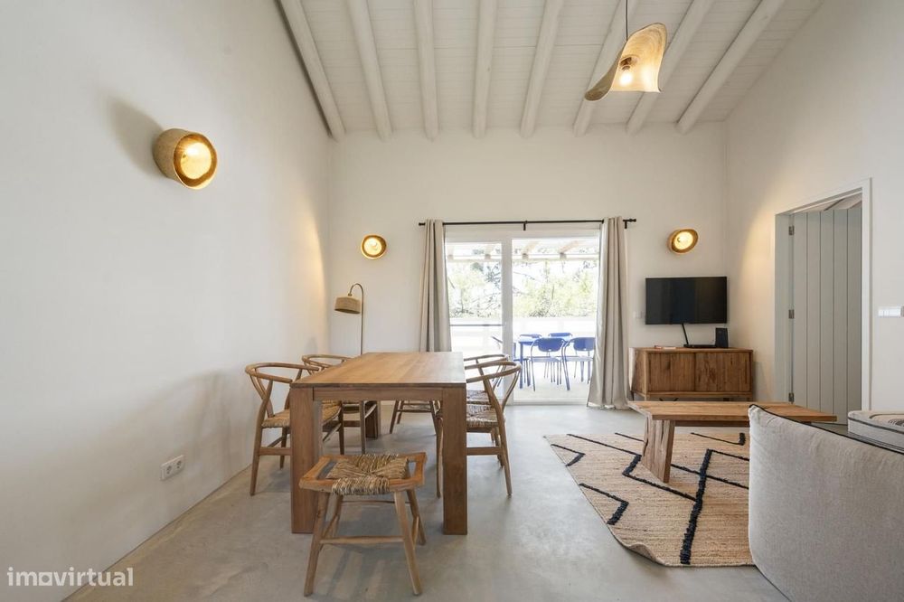 Apartamento T2 com jardim, Carvalhal, Grandola