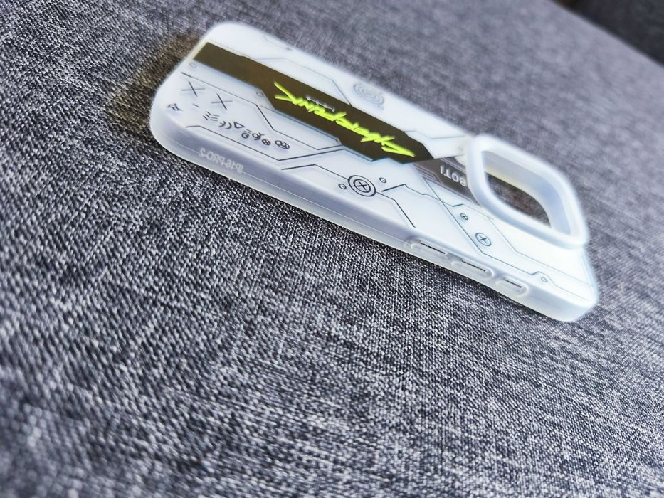 NOWY Pokrowiec Etui Case iPhone 16 PRO CYBERPUNK