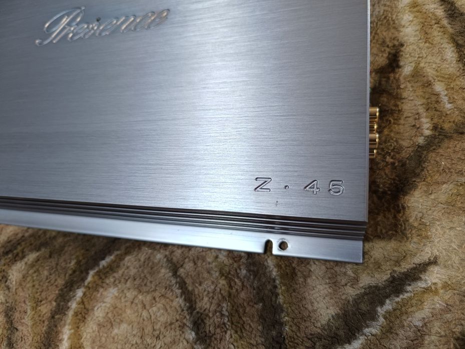 4х канальний підсилювач Presense z45