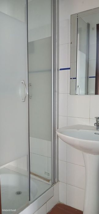T1 em Setúbal / Fonte Nova